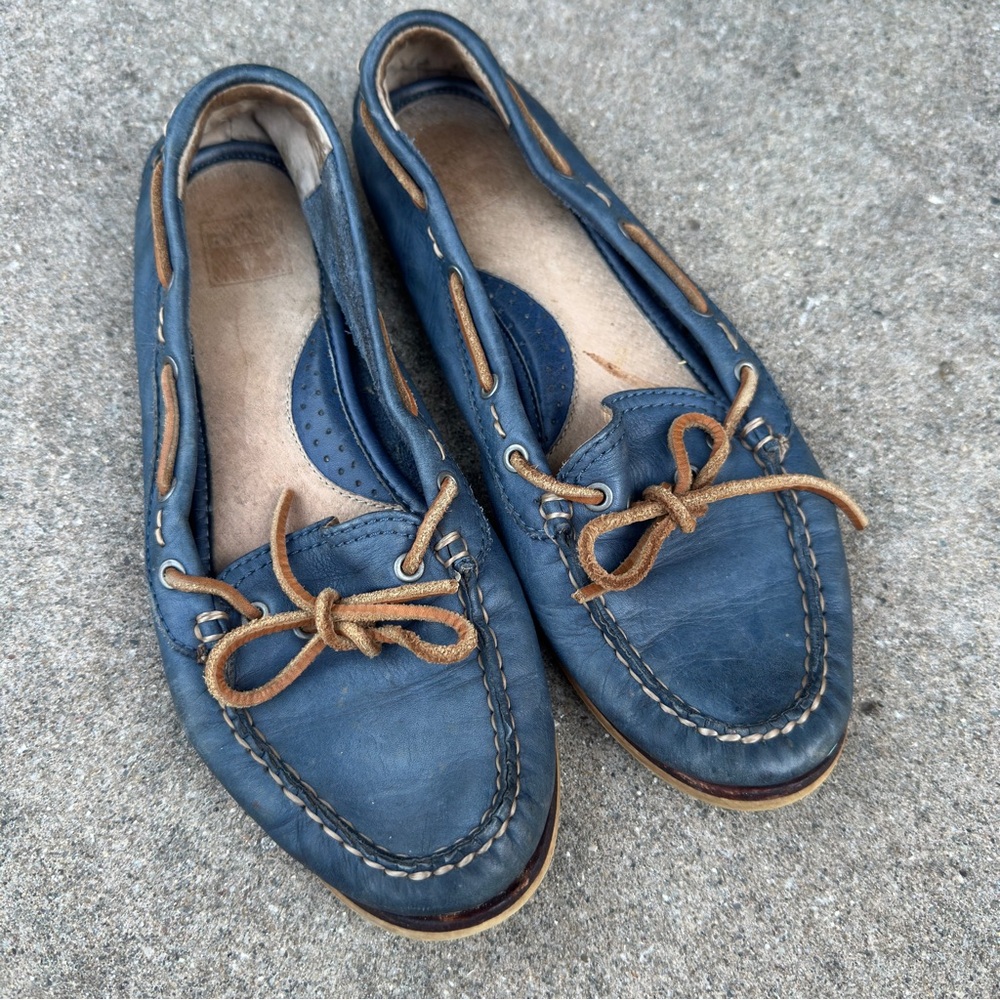 Frye Quincy Tie Blue Leather Boat Shoes Women’s Size 6.5M - Picture 2 of 8